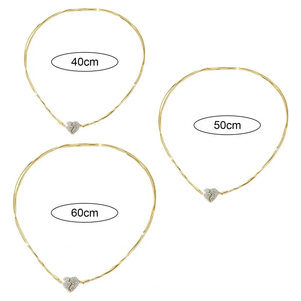 Three gold chains showing different lengths - 40cm, 50cm and 60cm.